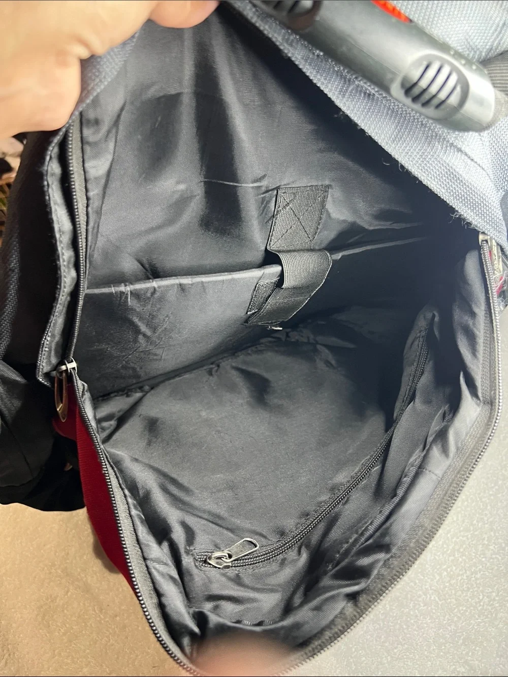 Lincoln Men's Gray and Red Travel/Work Backpack